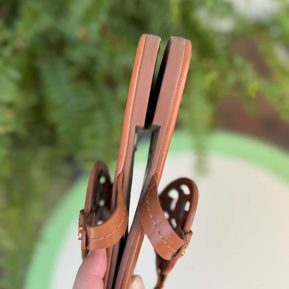 New Tory Burch Brown Leather Miller Sandals Size 7.5 Flat Thong Shoes for Women - Picture 11 of 14